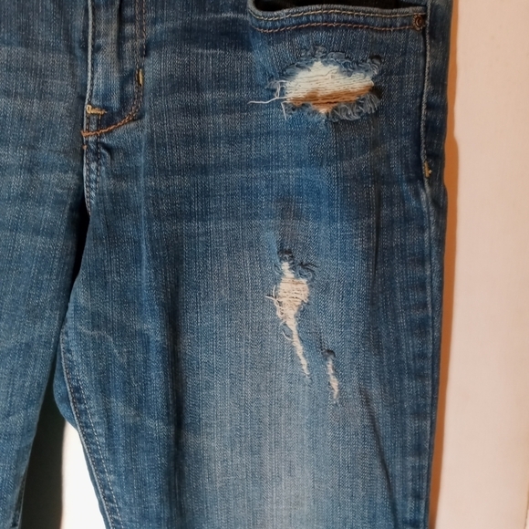 Hollister Distressed Skinny Medium Wash Jeans - Picture 8 of 11